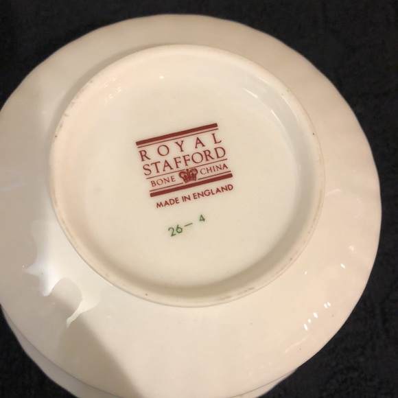 Royal Stafford- Sugar & Creamer Set - Picture 4 of 4